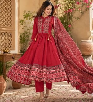 red suit set